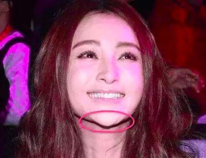 明星有多像吃瓜群众一样,吃瓜群众眼中的“明星脸”现象