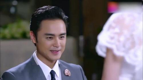 吃瓜群众大笑的句子,那些让人捧腹大笑的瞬间